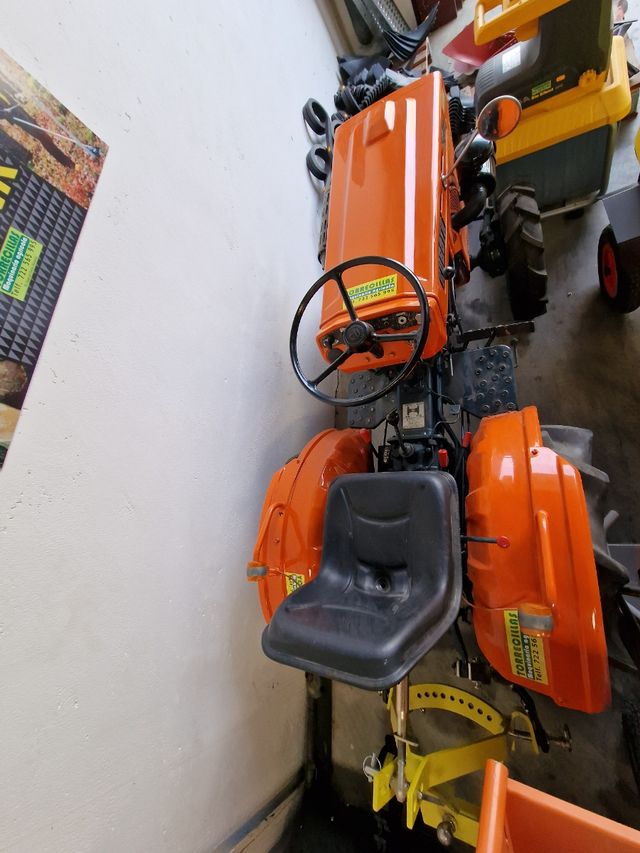 Minitractor Kubota B-7001