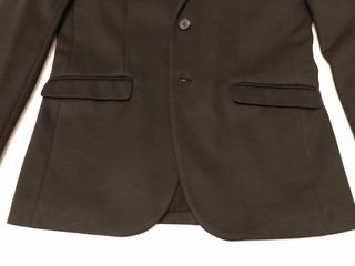 Americana Zara negra