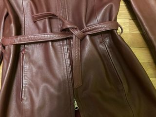 Levita de piel autentica Phantalacca