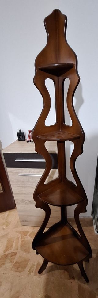 Mueble antiguo estantería esquinera