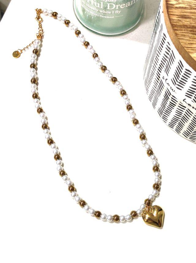 Vintage Pearl Gold Heart necklace