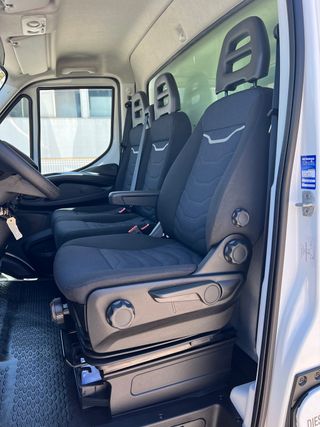 Iveco Daily 35C16,05/2021,62.382km 3.0L garantía
