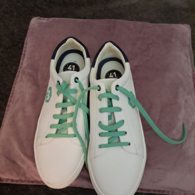 Bambas en buen estado.