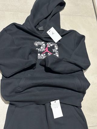 conjunto CHANDAL NIKE JORDAN