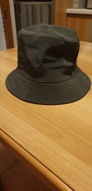 Cappellino duoble face 
