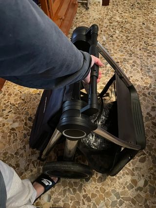 Carro de paseo+Capazo+juego de sábanas 