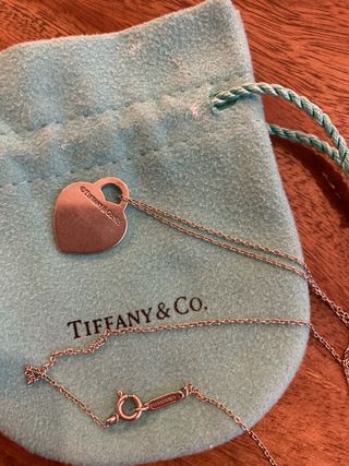 cadena y charm tiffany and co autenticos en plata