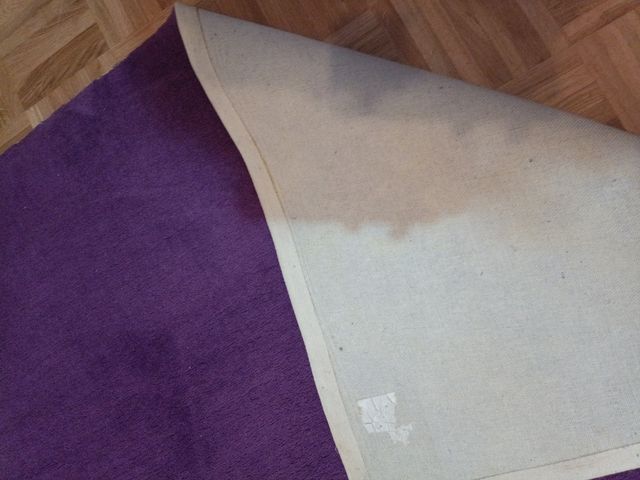 Alfombra morada