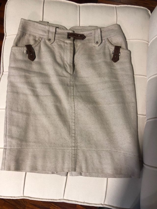 Falda Purificación García