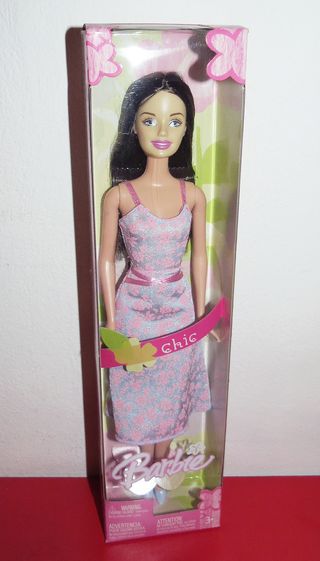 Barbie Chic Brunette 2004 NRFB nuova in scatola