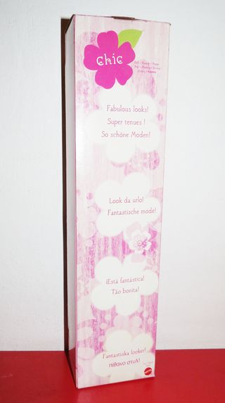 Barbie Chic Brunette 2004 NRFB nuova in scatola