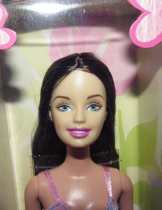Barbie Chic Brunette 2004 NRFB nuova in scatola