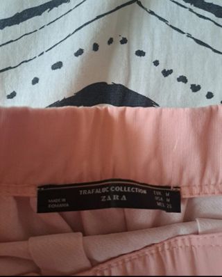 Falda rosa de zara
