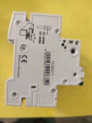 Interruptor automático 3P N 10A