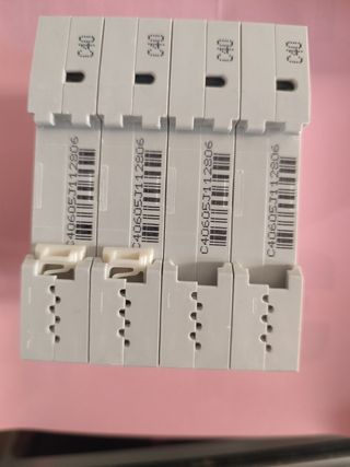 Interruptor automático 3P N 40A