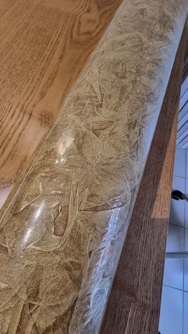 Papel pintado dorado