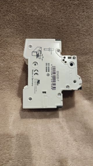 Interruptor automático 1P N 32A