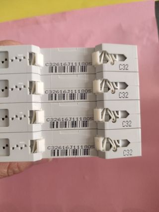 Interruptor automático 3P N 32A