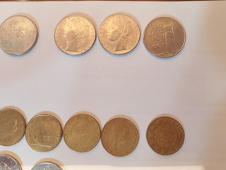 Monete straniere e lire italiane