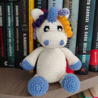Amigurumi unicorno