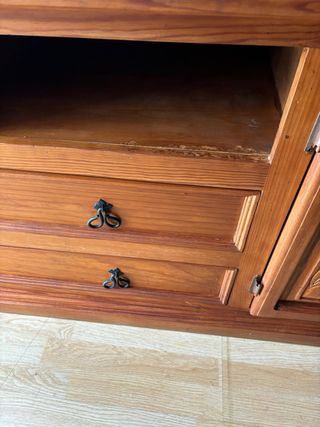 Mueble mexicano grande