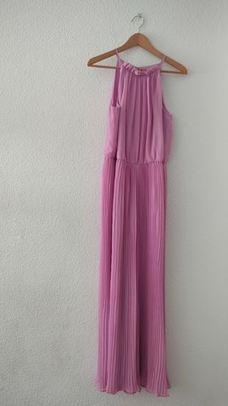 Mono lila de pata ancha