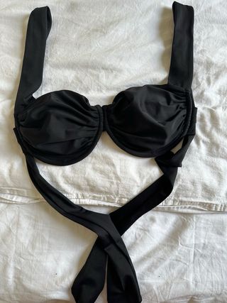 top bikini bañador elegante negro talla M nuevo 