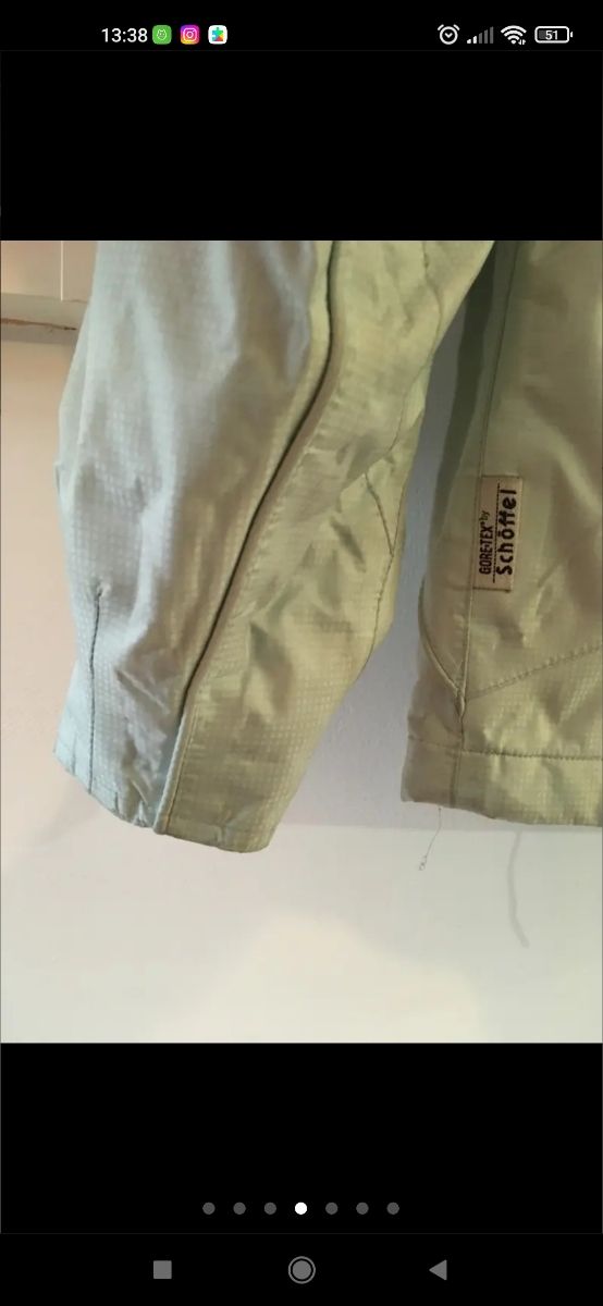 Giacca blu da donna in Goretex