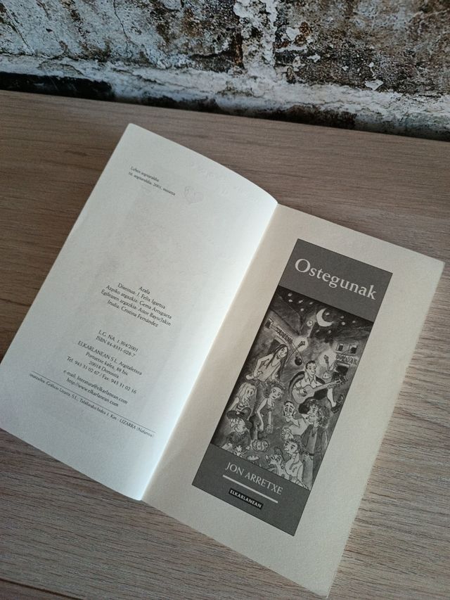Libro Ostegunak Jon arretxe liburua