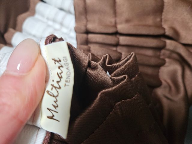 Tenda oscurante raso marrone