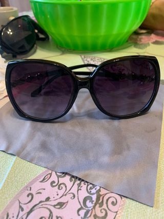 stock Occhiali da sole miste senza marca