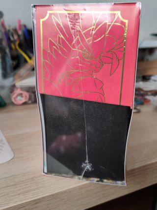 Escarlata y Púrpura ETB Koraidon Precintada