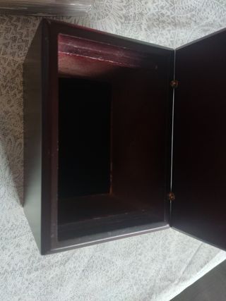 Agenda telefónica de mesa de caoba