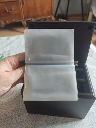 Agenda telefónica de mesa de caoba