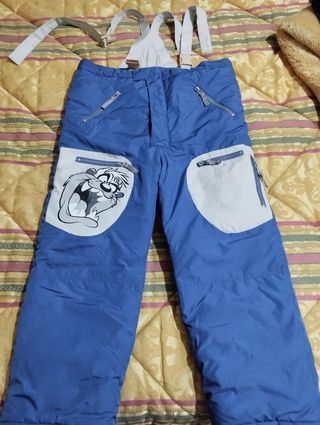 Pantaloni x la montagna 