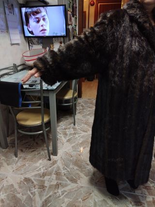 Abrigo piel sintético 