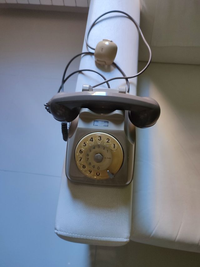 Telefono vintage anni 70