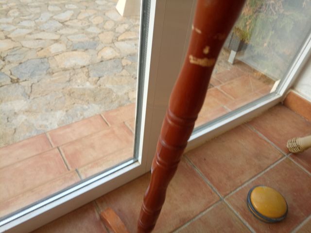 ￼ Bastidor de caoba rectangular con pie