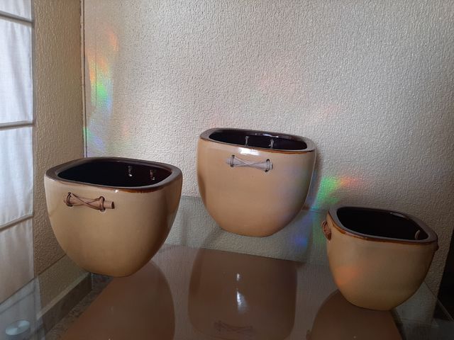 Maceteros esmaltados decorativos