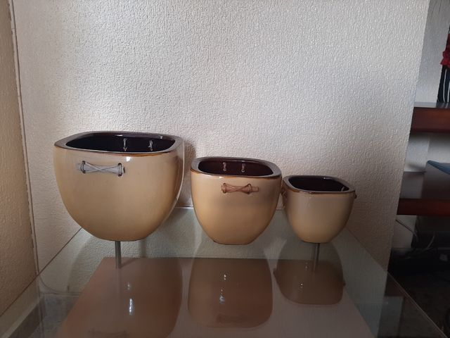 Maceteros esmaltados decorativos