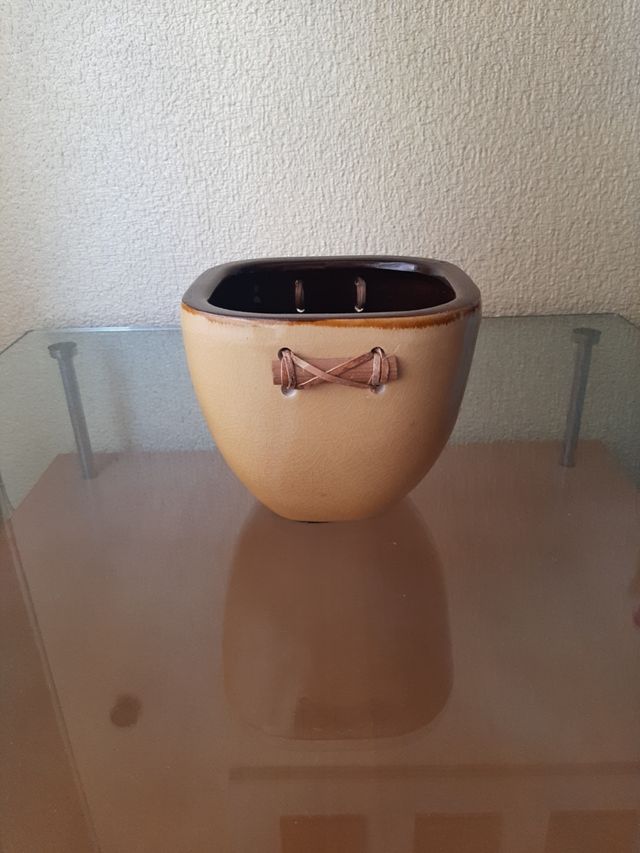 Maceteros esmaltados decorativos