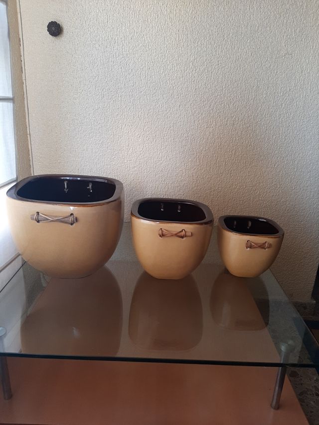 Maceteros esmaltados decorativos