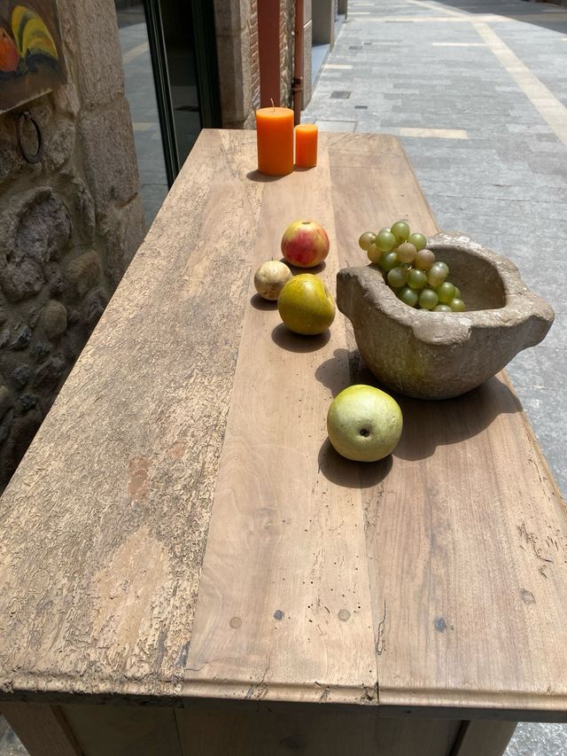 Mostrador antiguo Frances de nogal. restaurado