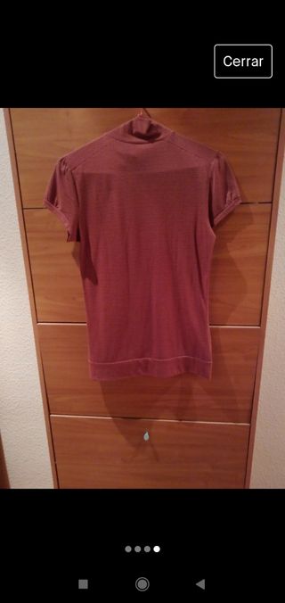 "Bershka" Camiseta. 