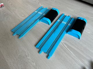 Carrera 1rst Patrulla + Mario ( 4 coches )