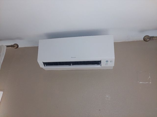 Aire acondicionado 675 37 49 59