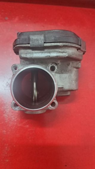 Cuerpo mariposa Ford Fiesta