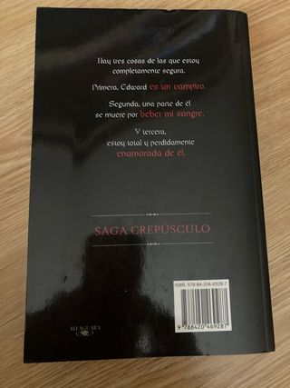 libro lectura Crepúsculo 