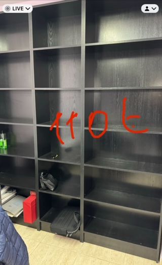 mueble archivador de carpetas, libros y documentos