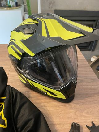 Capacete Tourtaech Aventuro Carbon